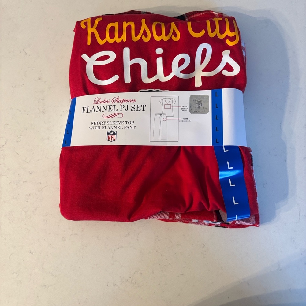 NFL Kansas City Chiefs Red Flannel PJ Set  Ladies Large - Picture 8 of 8